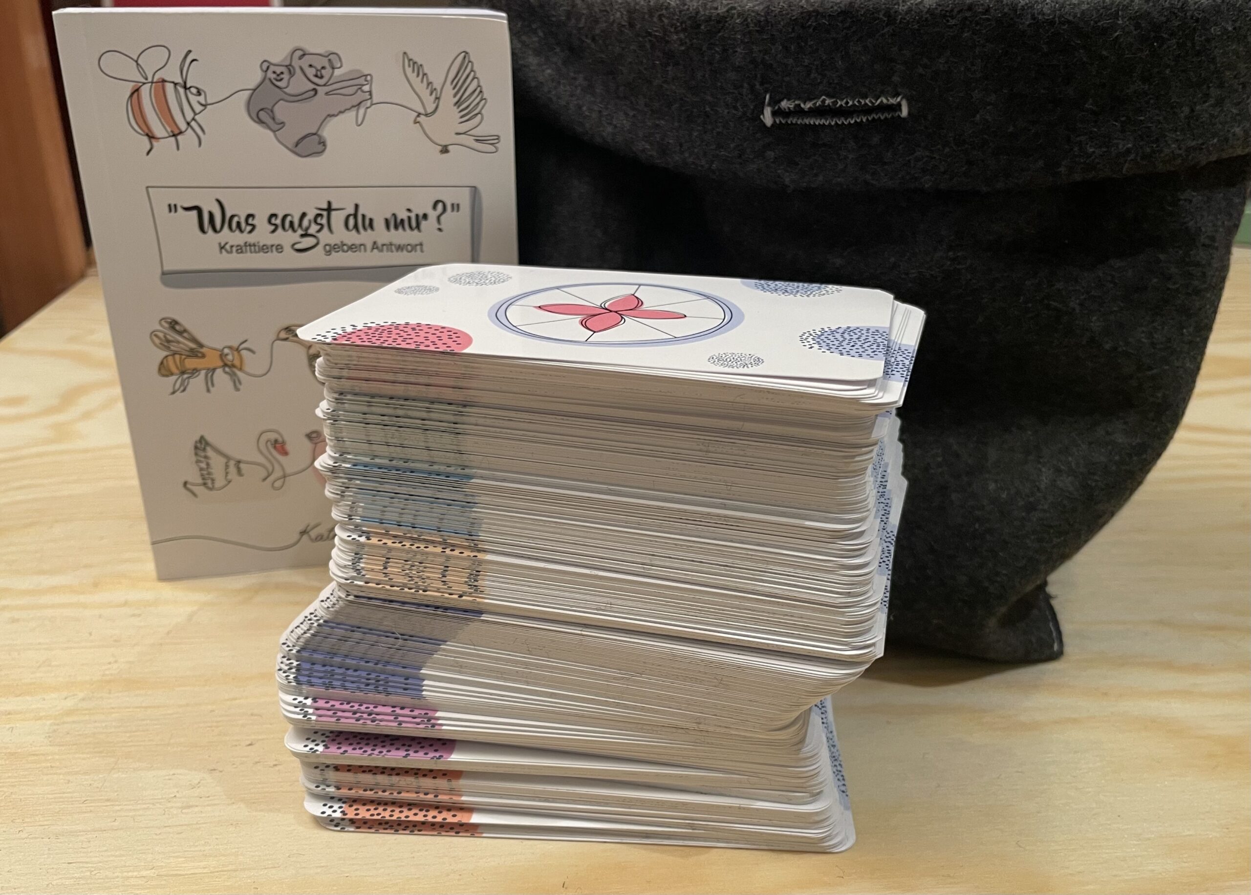 378 Krafttierkarten inkl. Buch – Bild 2